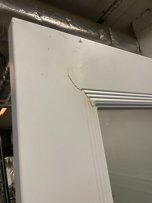 Продам межкомнатную дверь