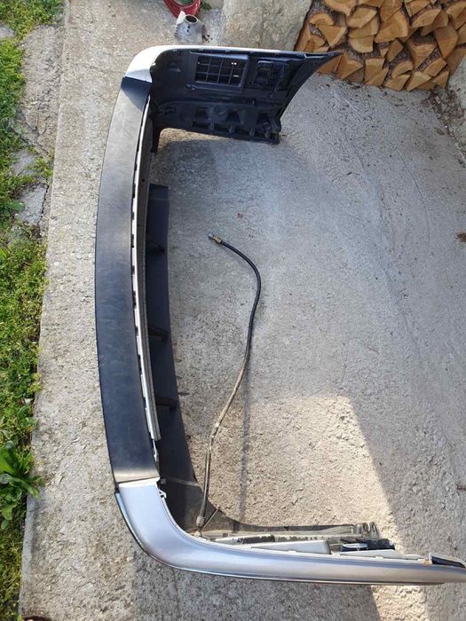 Задна броня BMW E39 520i Комби