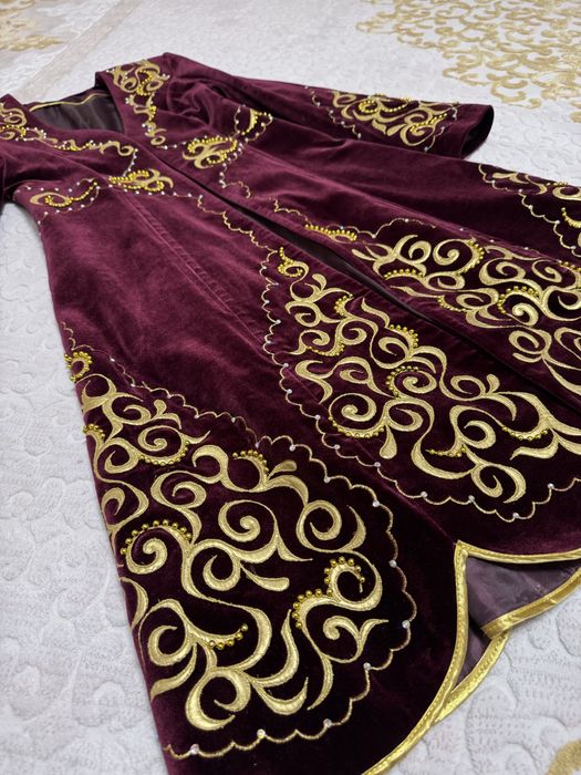 Камзол нуршах бордовый