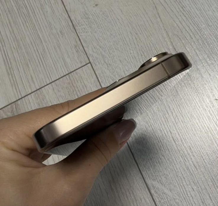 Айфон 16 Pro max на 256