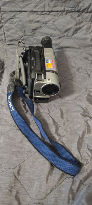 Camera Sony CCD-TRV65E