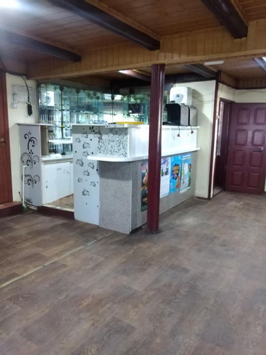 Vand spatiu comercial