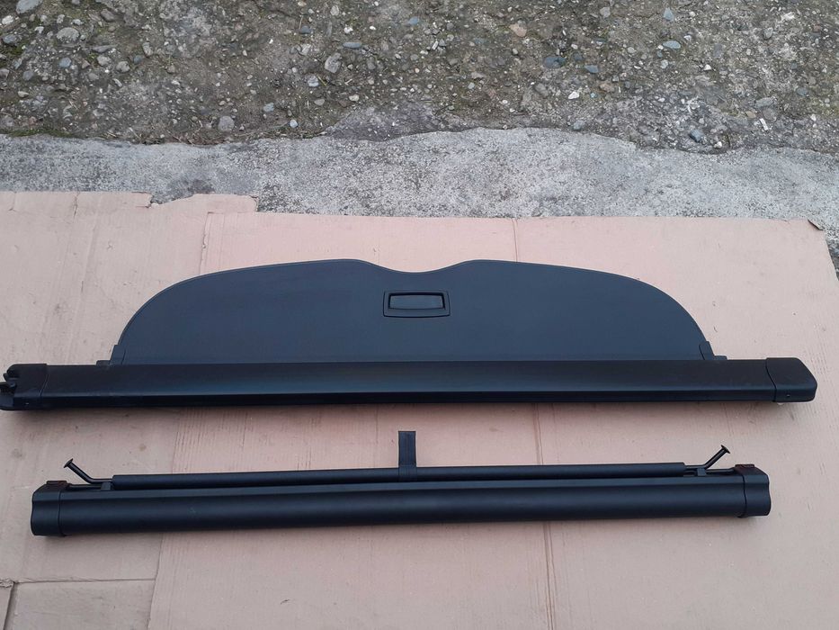 Rulou portbagaj si plasa TOYOTA Avensis Kombi,an 2011 - 2018