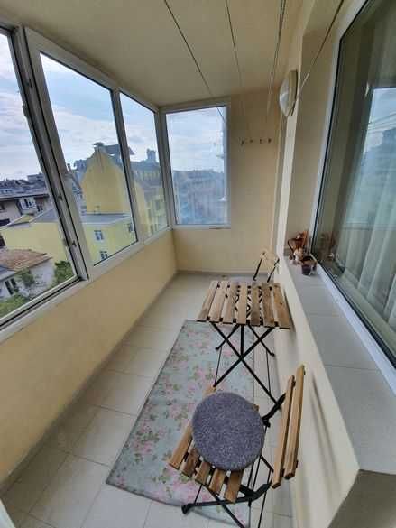 Дава се под наем Тристаен апартамент в Бургас, Център - 100 кв.м за 50 € - Снимка #10