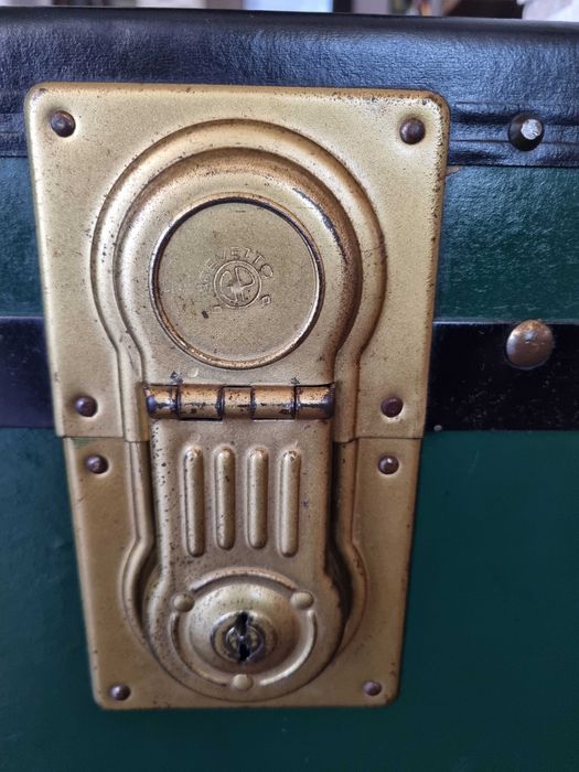 Стар сандък/ракла/скрин/куфар