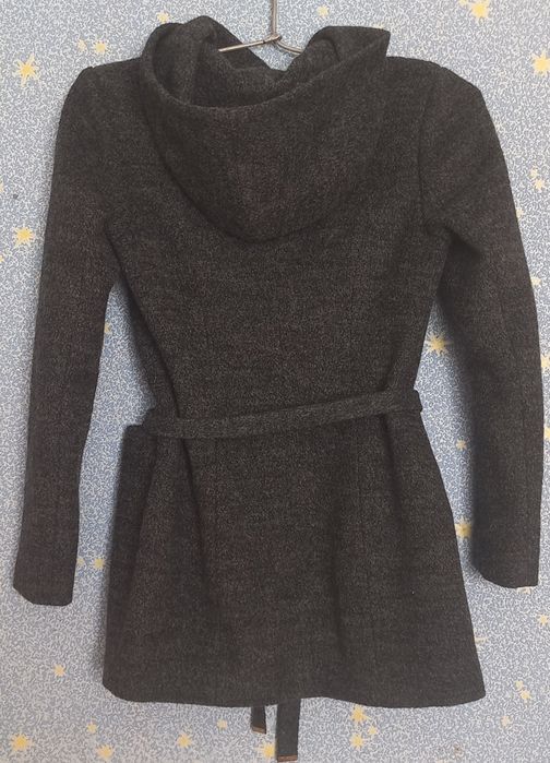 Продам  весеннее пальто.