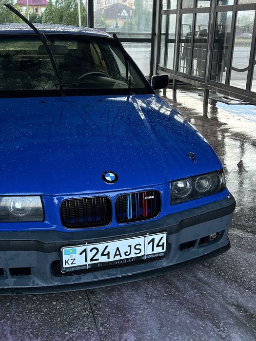Продам бмв е36 320i