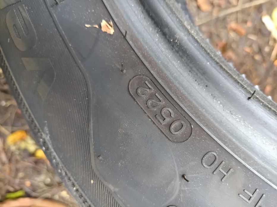 продавам гуми ханкок 205 60 16 дот 05 22г