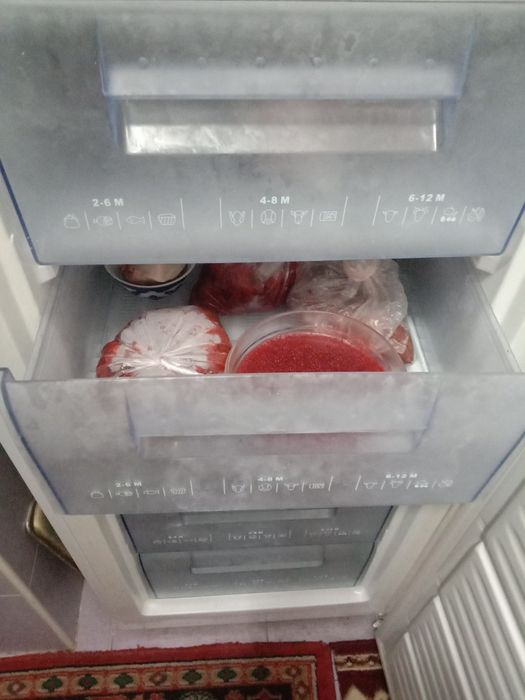 Морозилка Haier HF-248