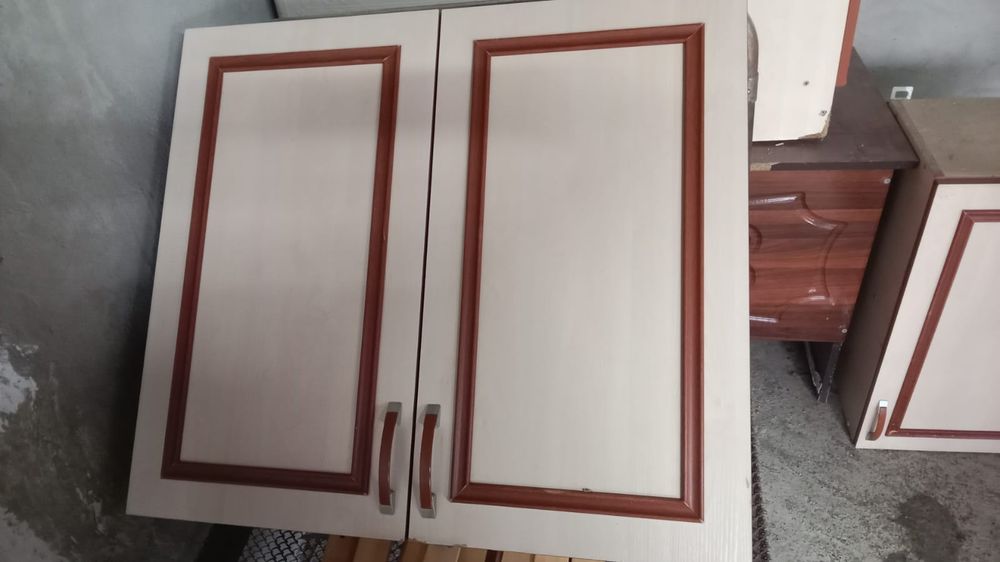 Кухонный гарнитур состояние хорошее