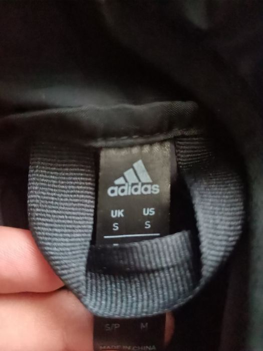 Geacă puf adidas Helionic Hooded Down Jacket