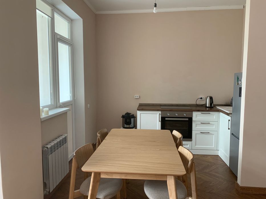 стол и стулья daiva