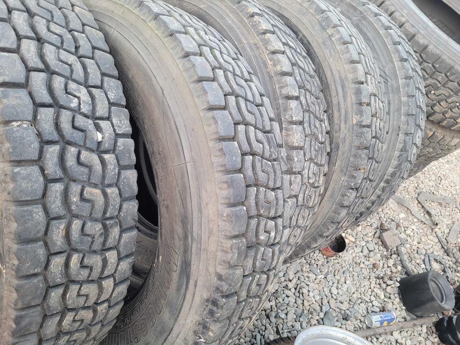Roți anvelope 275/70r22.5, 295/80r22.5, 315/80r22.5 si 275/80r22.5