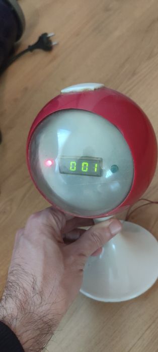 Ceas de birou electronic!