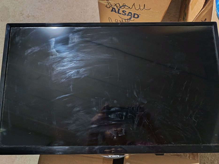 Телевизор б/у для кухни