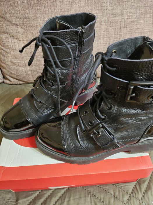 Дамски боти 38 р-р