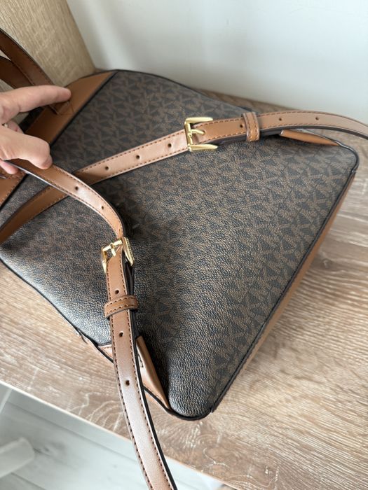 Сумка Michael Kors рюкзак
