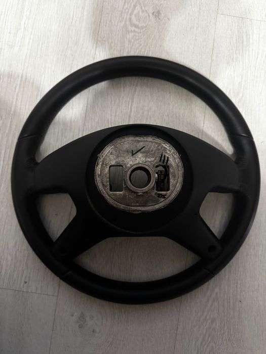 Волан за Мерцедес w204