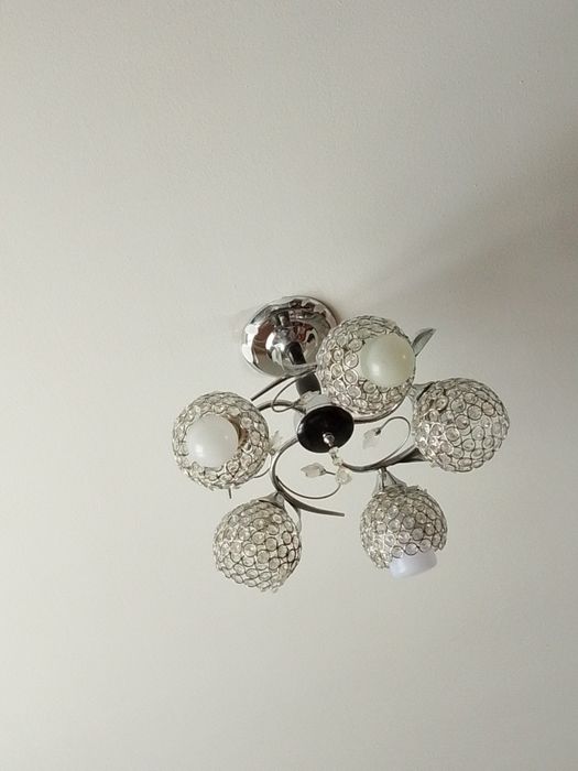 Люстра сатылады 3 мың