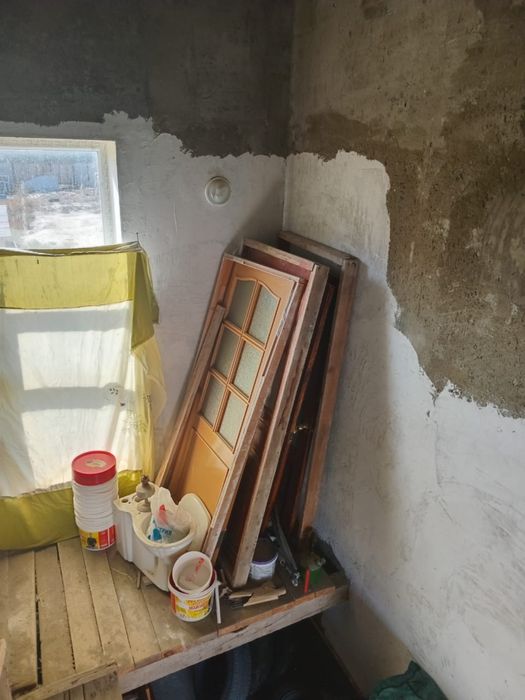 Двери для времянки