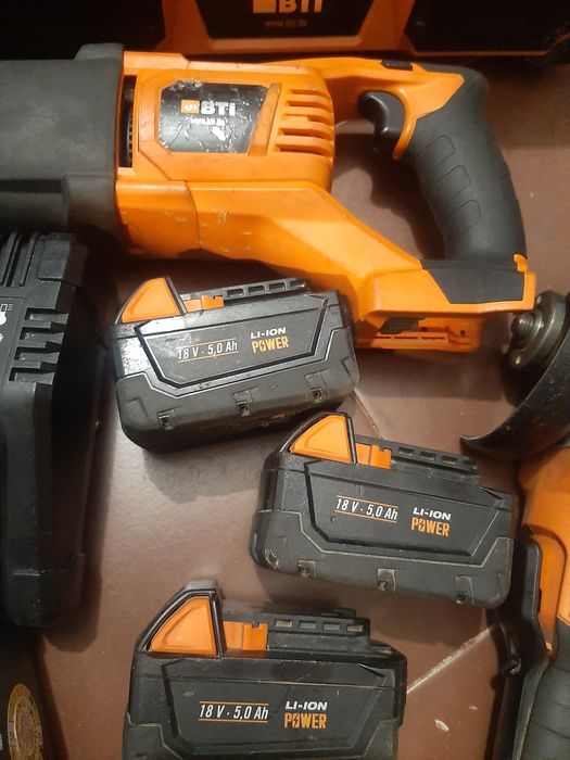 Акумулаторни машини BTI(Милуоки) 18v