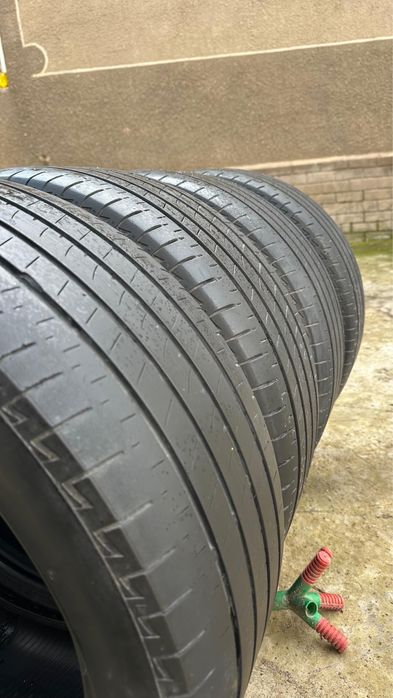 Летние шины - Bridgestone Turanza