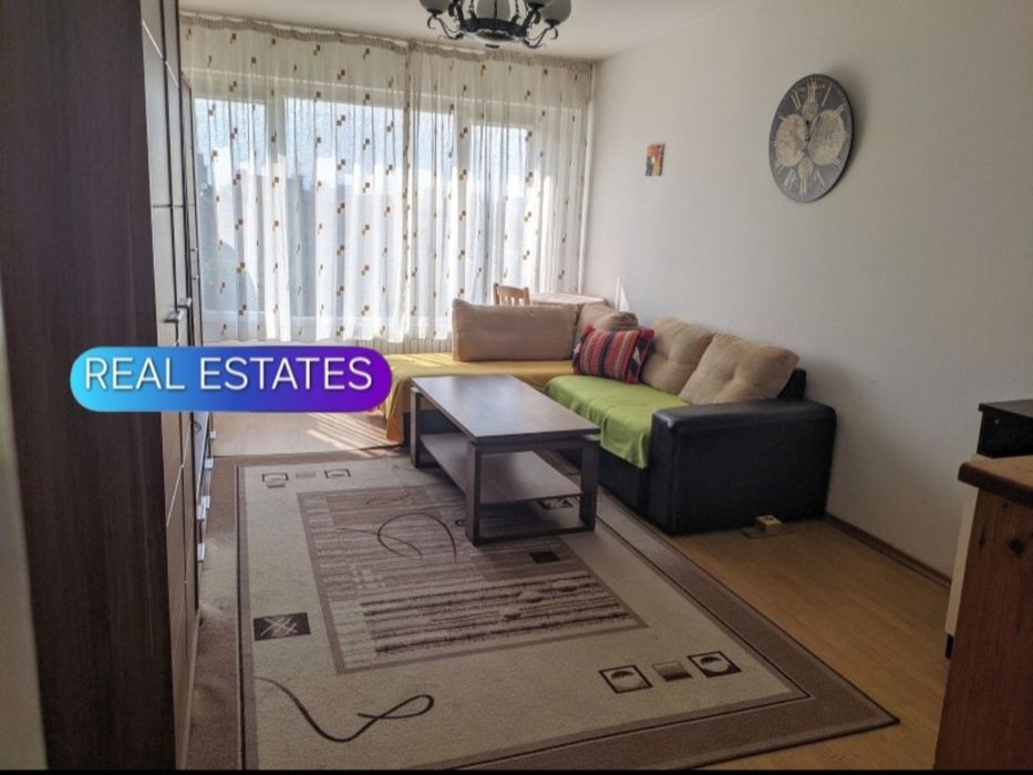 Дава се под наем Тристаен апартамент в София, Света Троица - 1100 кв.м за 663 € - Снимка #1