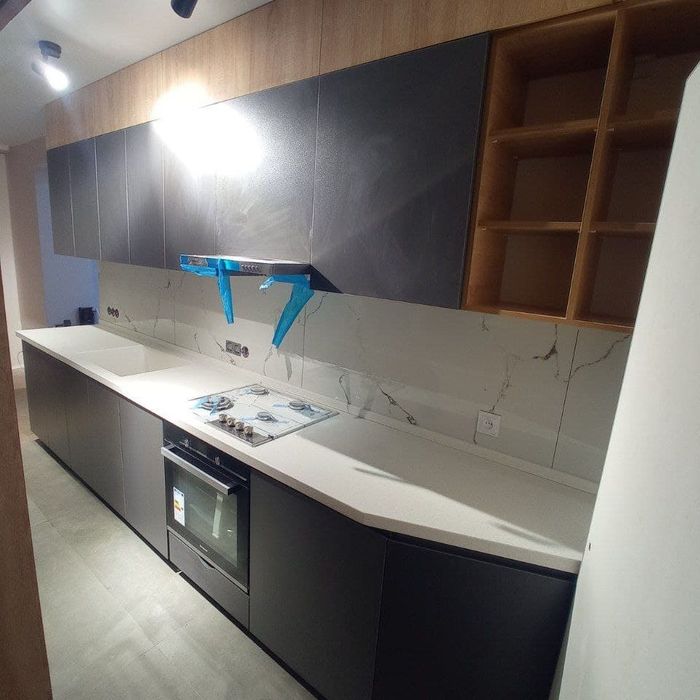 Кухонные акриловая столешница+мойка срок изготовления 3день от 90$