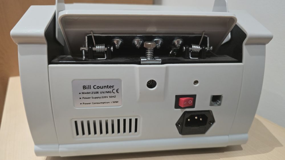 Машина за броене на пари Bill Counter 2108