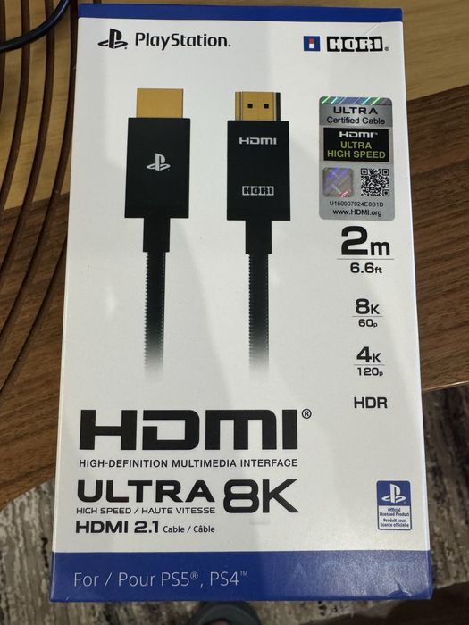 PlayStation 5 (PS5) + 3 контролера + 3 игри – Отлично състояние