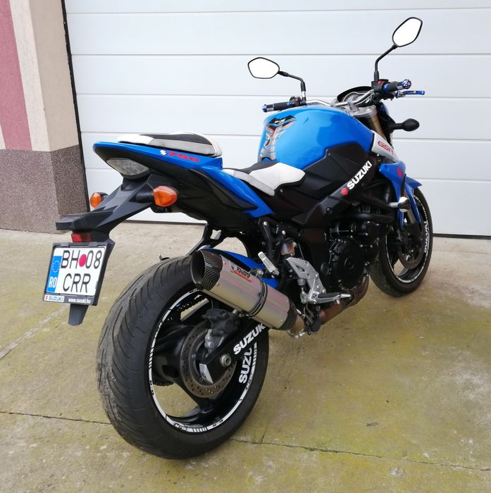 Suzuki Gsr 750  Naked