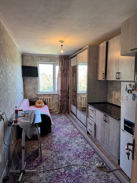 Срочна Общежитиядан 1 бөлме сатылады