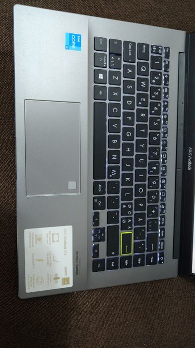 Asus Vivobook S433E / i3 -1115G4/ 8 GB RAM / ssd 128 GB/