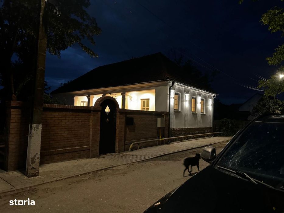 Casă foarte frumoasa la 7 min de Deva