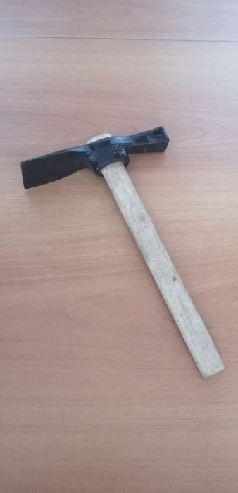 Продам мастерки и кирки