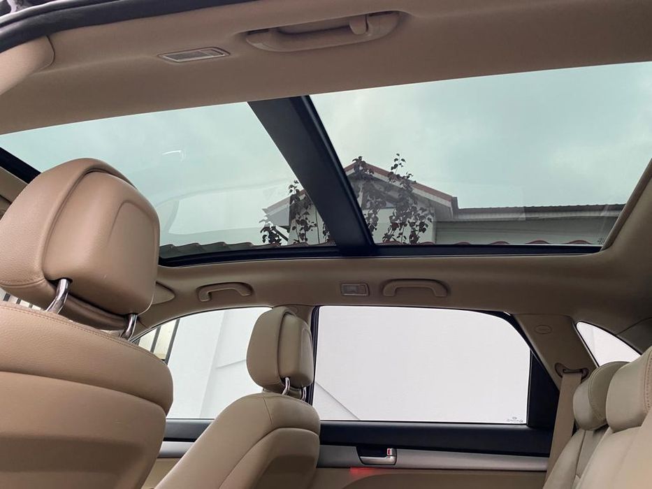 Kia Sorento 2013- diesel - 197CP 4x4 - automată - îngrijită, opțiuni smart rare, motor nou, navigație Tesla, camere 360, parchează singură
