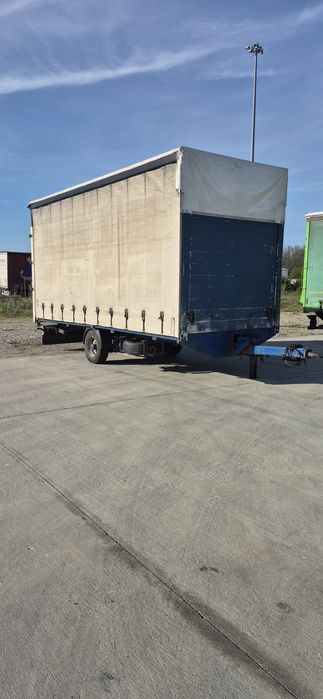 Remorca tandem Camion