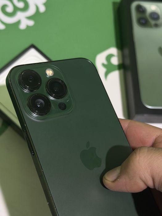 iPhone 13 Pro 256 gb зеленый