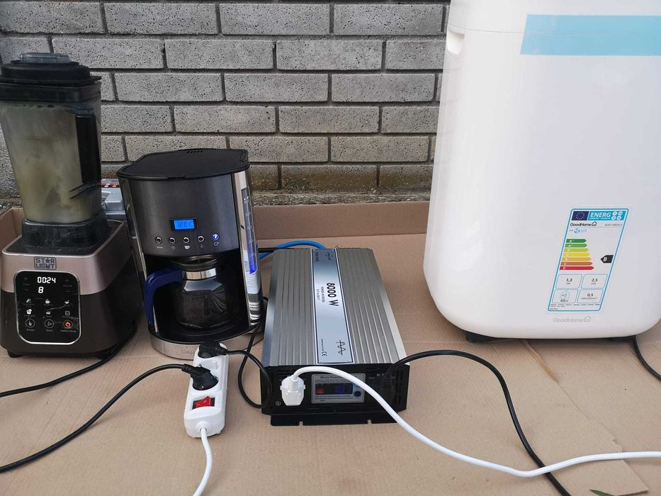 Sistem OFF-GRID complet 740W pe 24V  SINUS PUR 8000W 24V