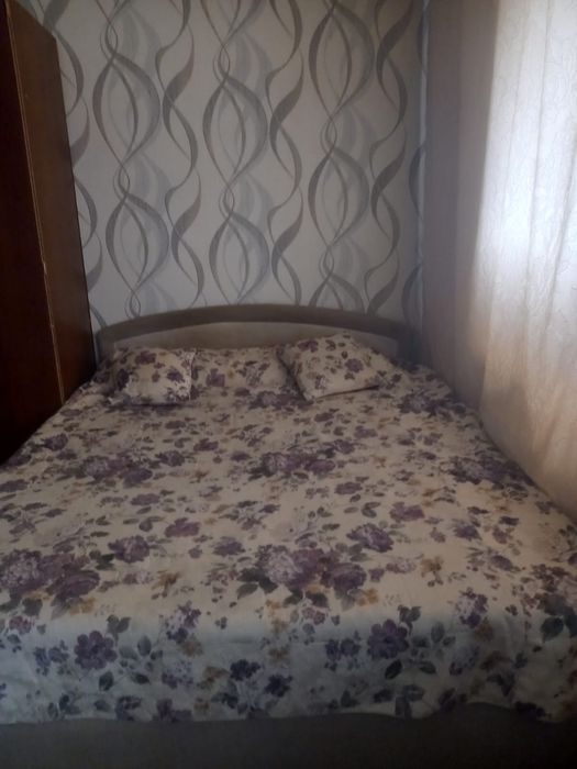 Сдам посуточно 1 к.кв. 8 мкр.