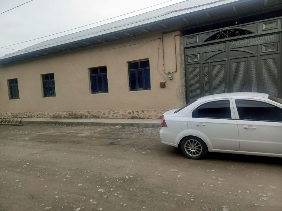 Фарход савхозда ховли сотилади 6 суток