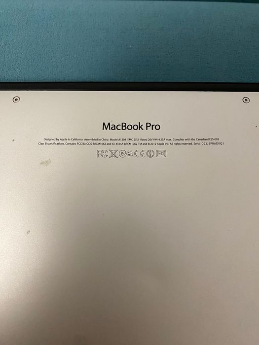 Macbook Pro 15 дюйм 250 Гб