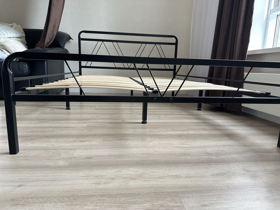 Продам кровать Askona 140*200 + матрас