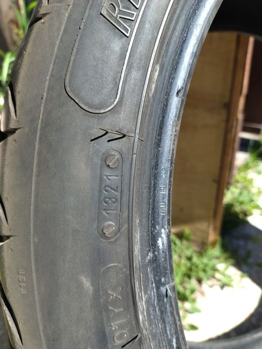 Продавам летни гуми 245/40/R19