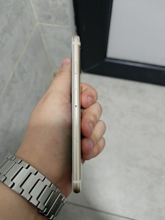Продам Iphone 6 на 64гб