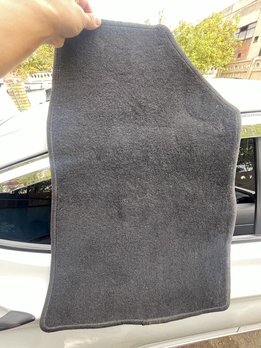 Продам ворсовые коврики от Элантры