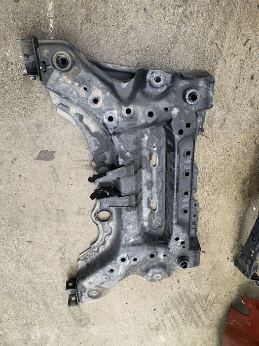 Cadru motor Renault Megane 4/Jug motor Renault Megane 4 an 2016/2023