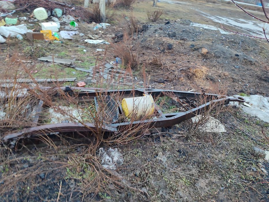 Продам запчасть рама