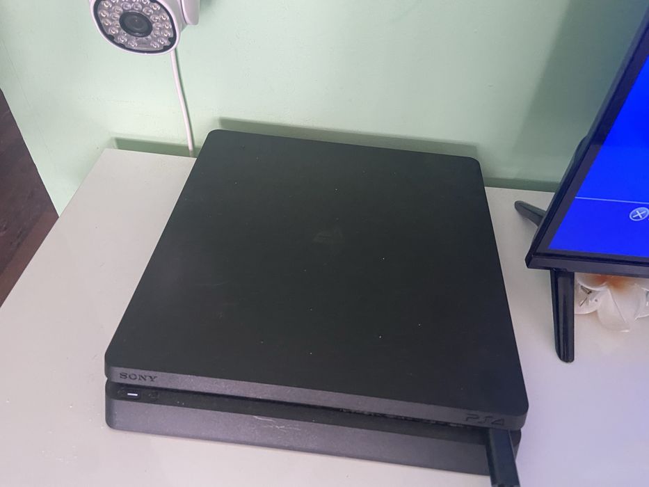 Vand ps4 modat si volan myria
