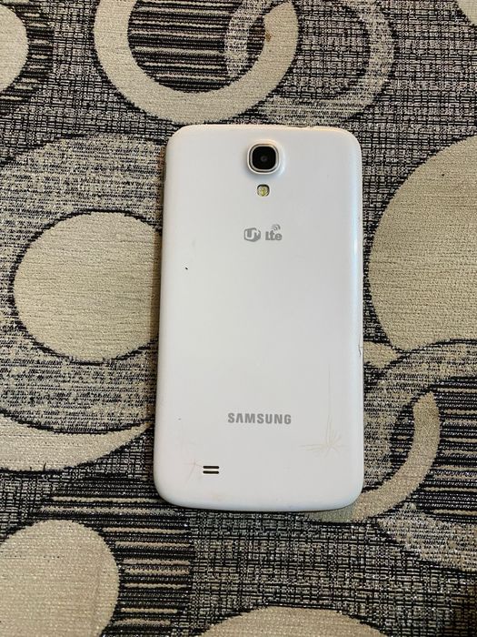 Продам самсунг срочно